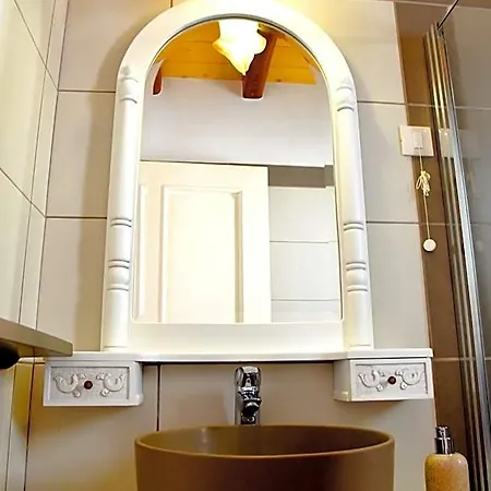 Messaria Hotel 3*